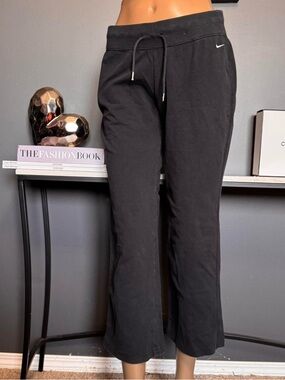 Nike Y2K Capri Pants